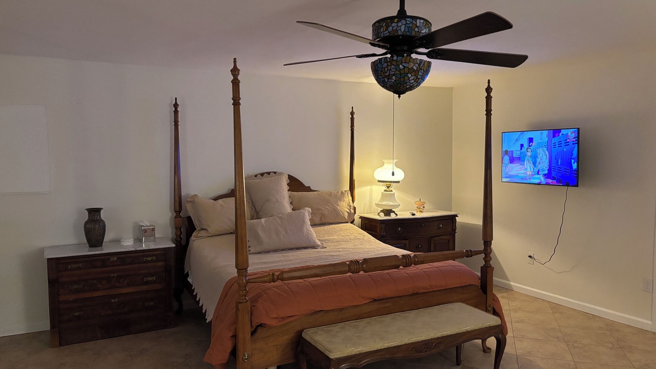 Photo of Bedroom in Desert Hot Springs