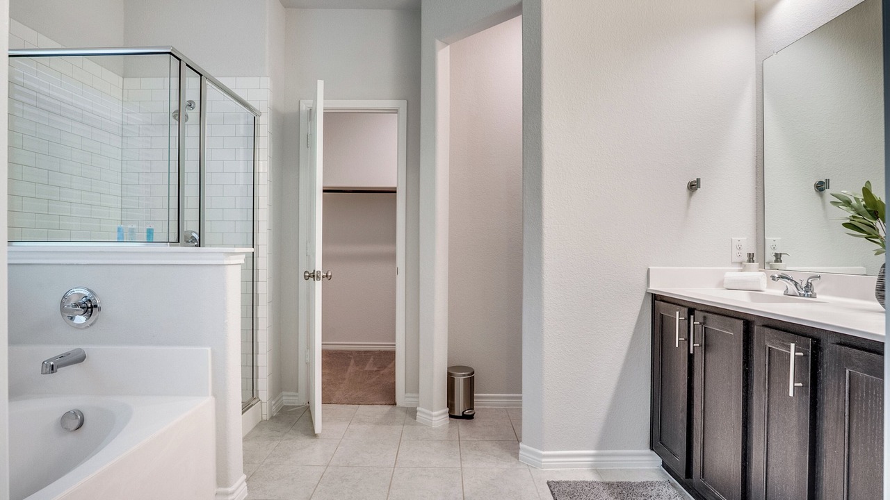 Photo of Bathroom in Benbrook