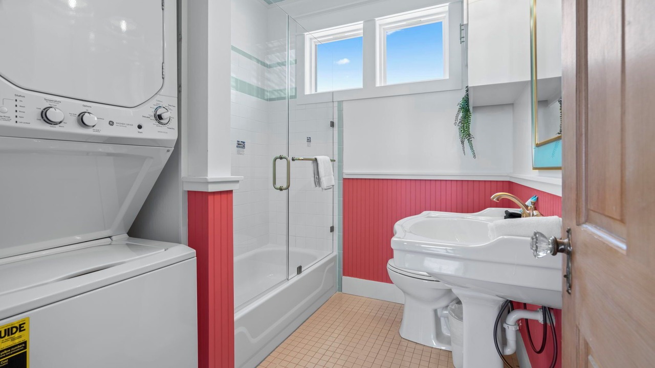 Photo of Bathroom in Terramar Beach