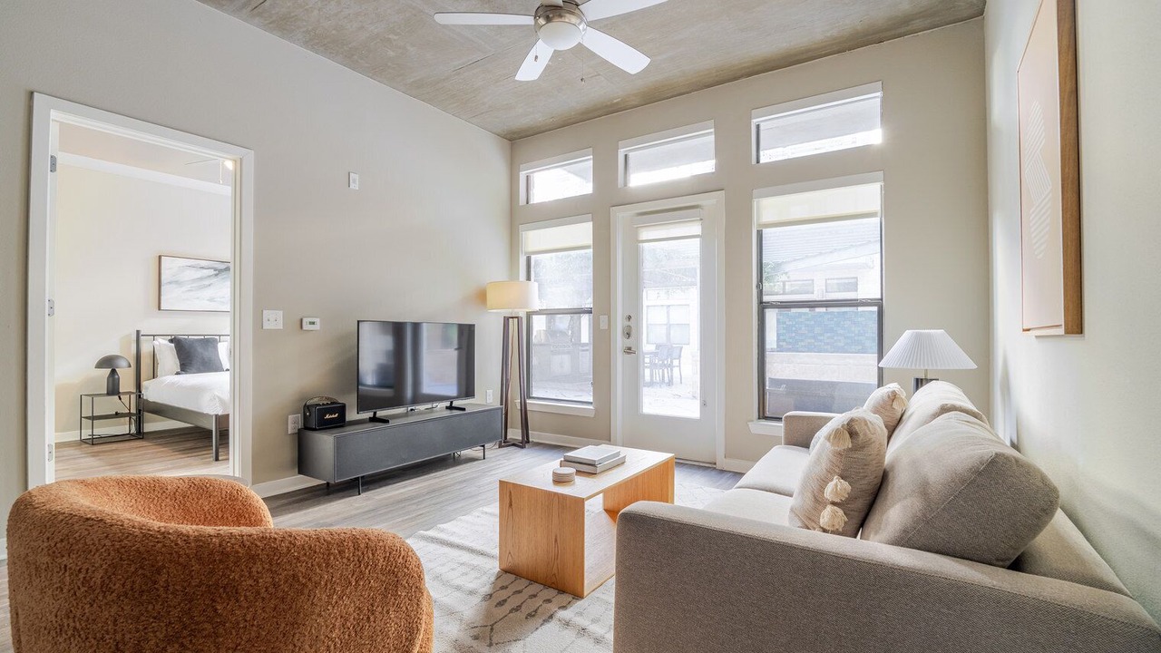 Photo of Livingroom in Barton Heights