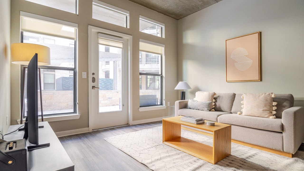 Photo of Livingroom in Barton Heights