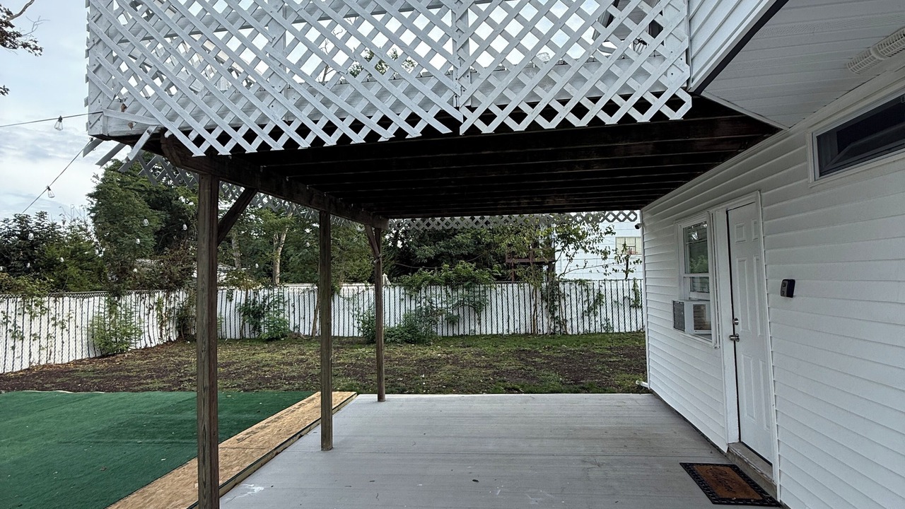 Photo of Outdoor in Central Islip