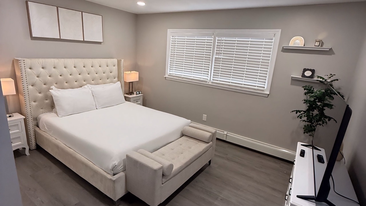 Photo of Bedroom in Central Islip