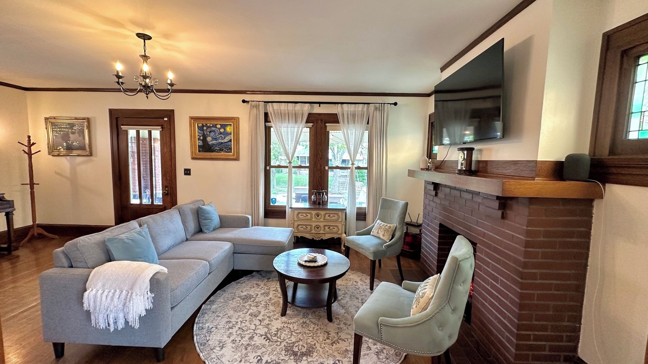 Photo of Livingroom in Dayton