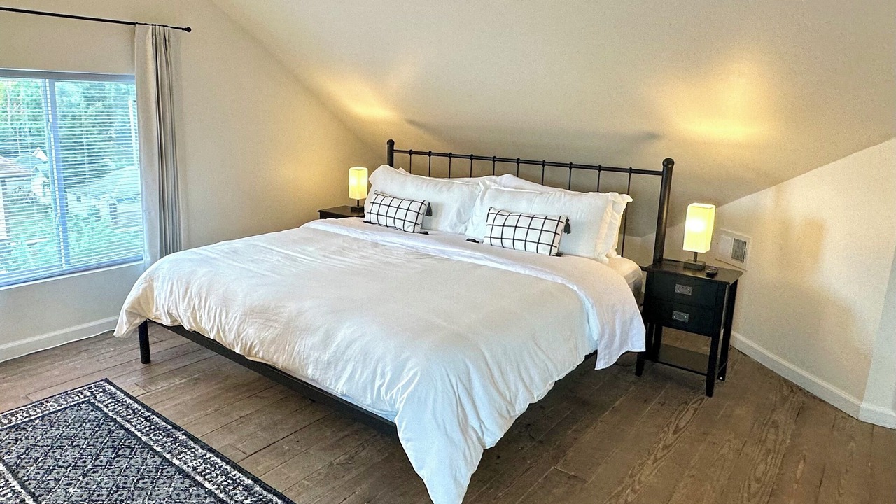 Photo of Bedroom in Dayton