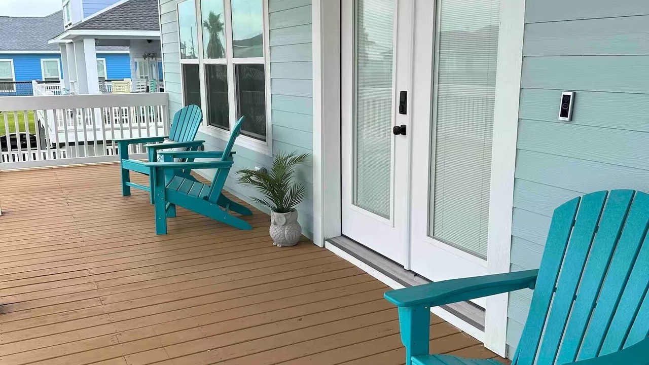 Photo of Patio Balcony in Crystal Beach
