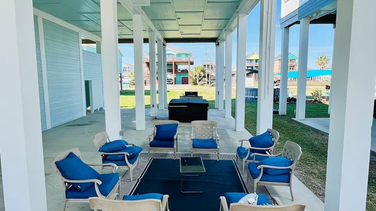 Photo of Outdoor in Crystal Beach