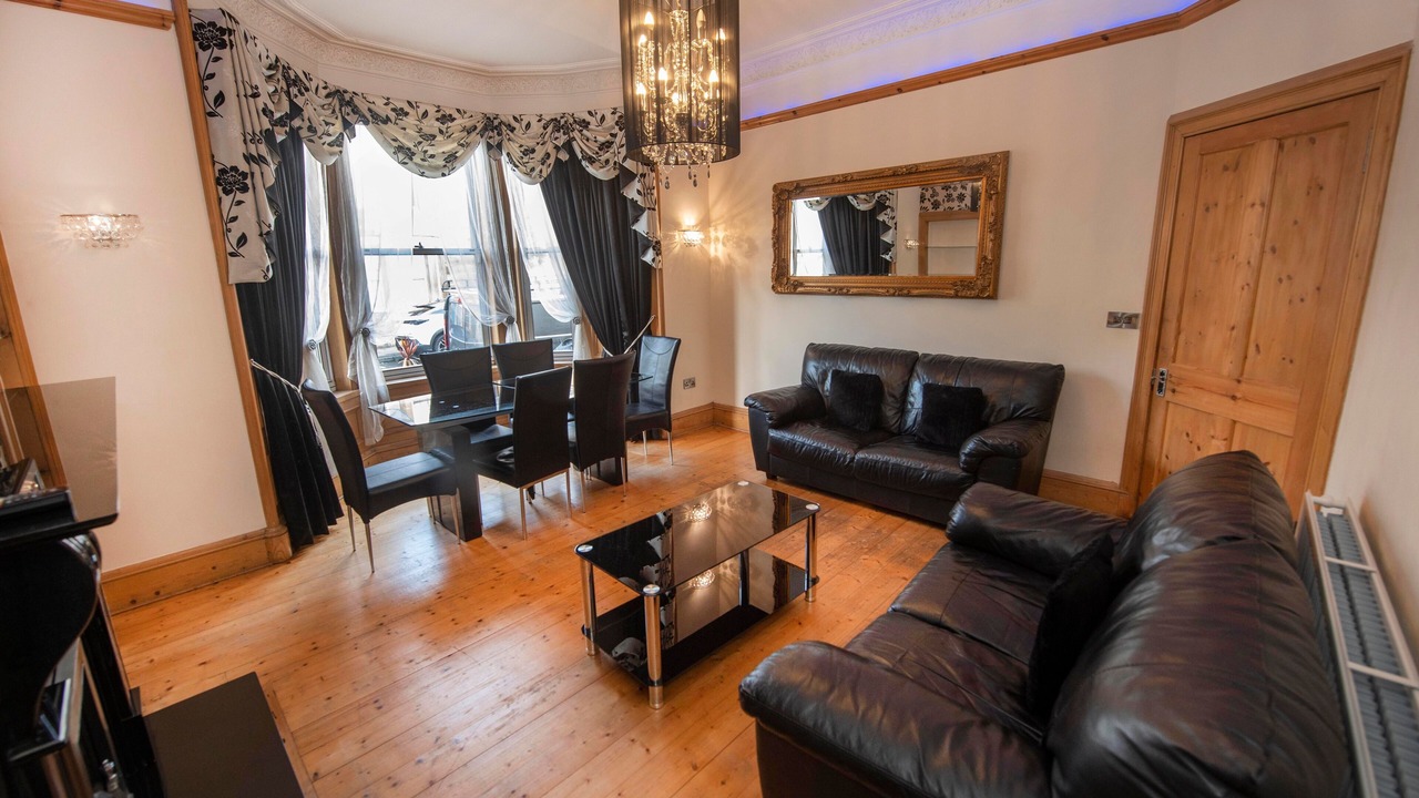 Photo of Livingroom in Newhaven