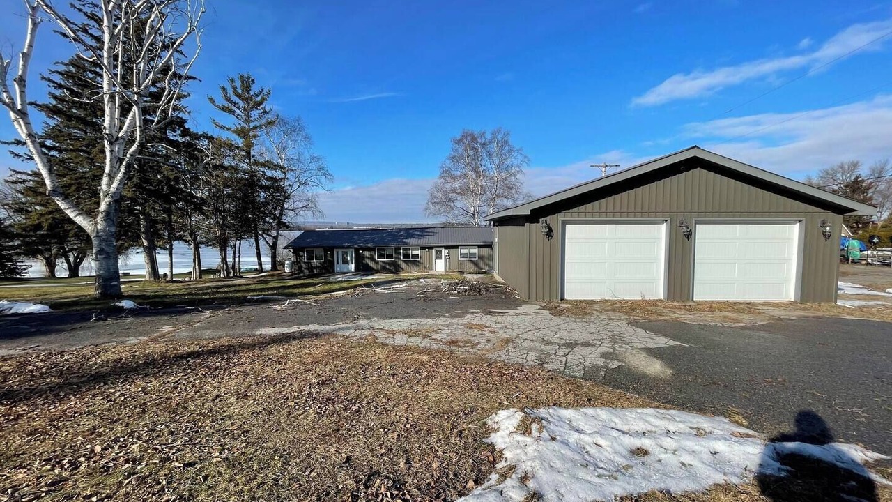 Photo of Outdoor in Carrying Place