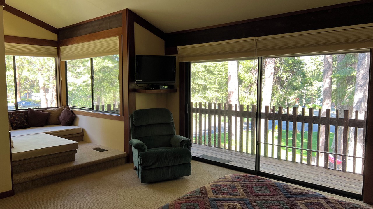 Photo of Bedroom in Dollar Point