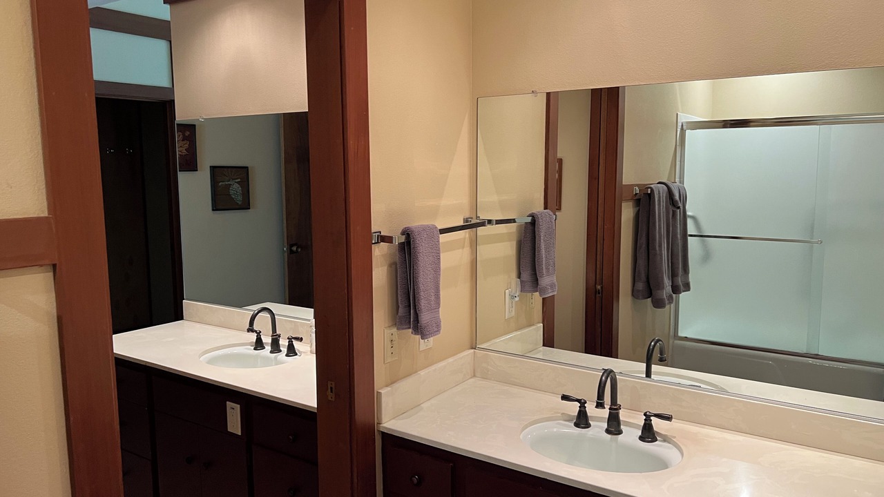 Photo of Bathroom in Dollar Point