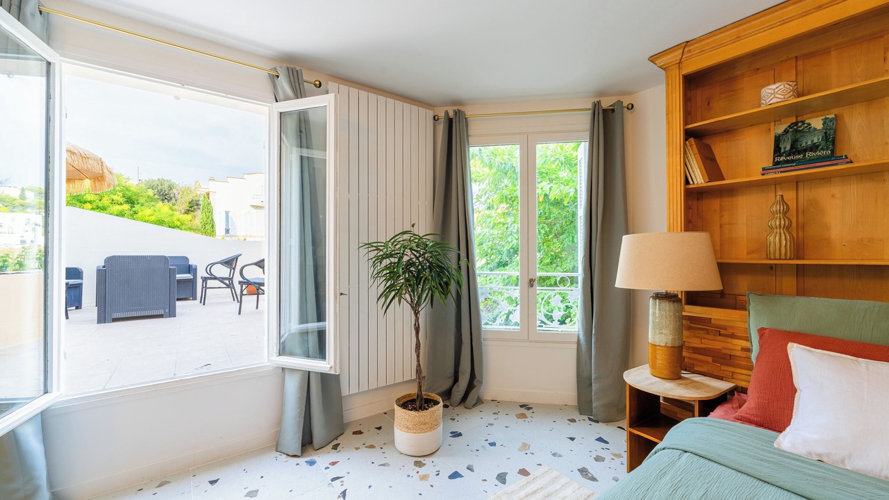 Photo of Bedroom in Endoume