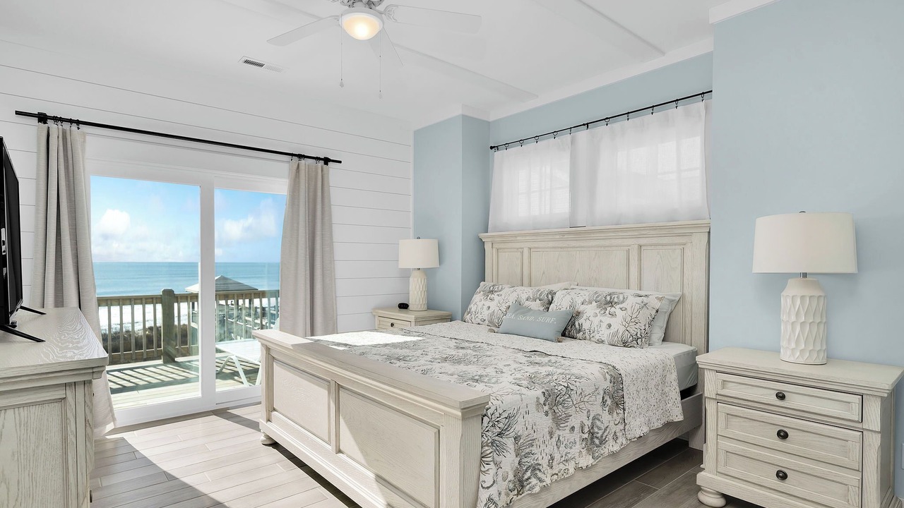 Photo of Bedroom in North Topsail Beach