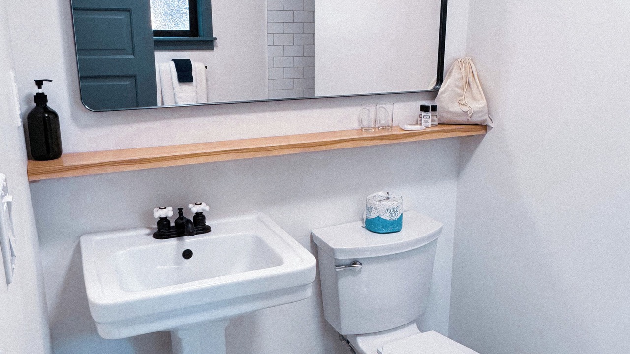 Photo of Bathroom in Nevada City