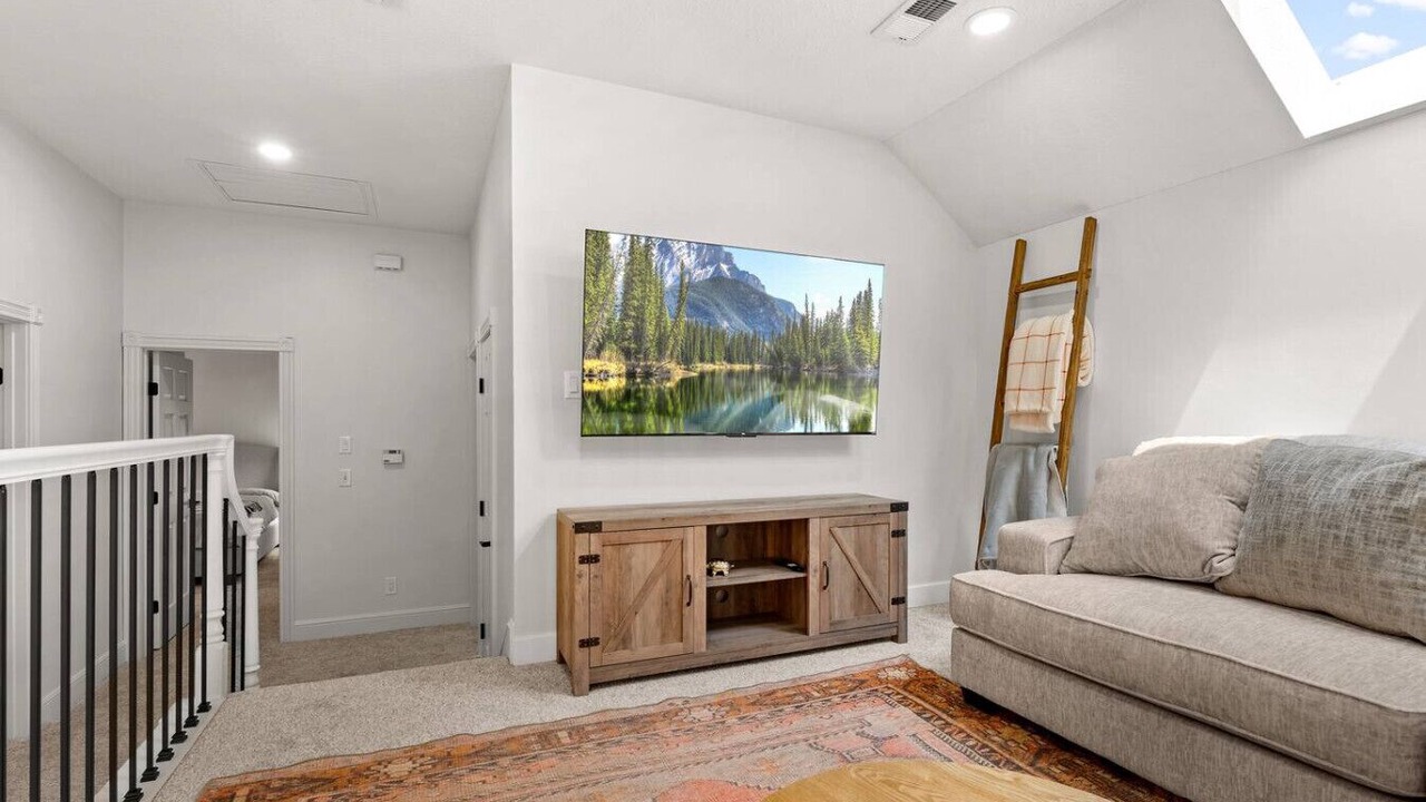 Photo of Livingroom in Lee's Summit