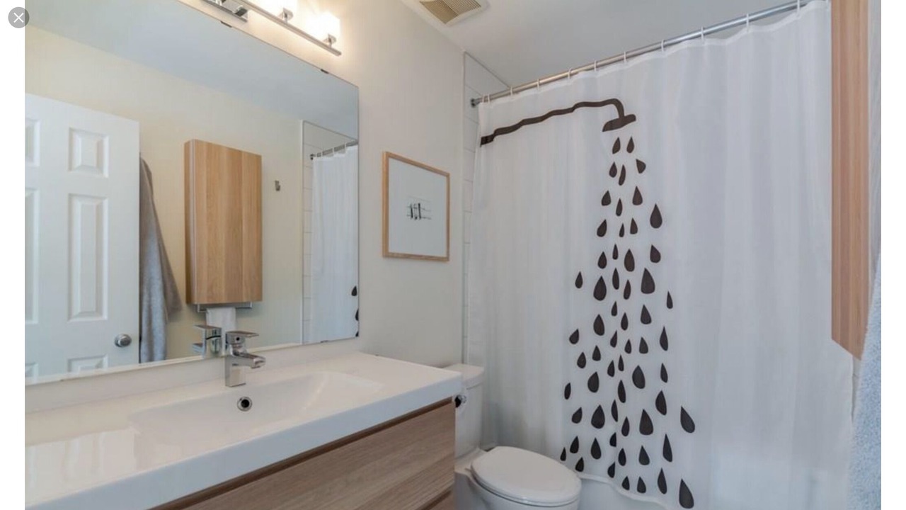 Photo of Bathroom in Kanata Lakes - Marchwood Lakeside - Morgan's Grant - Kanata