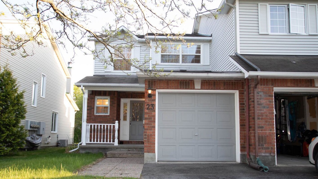 Photo of Outdoor in Kanata Lakes - Marchwood Lakeside - Morgan's Grant - Kanata