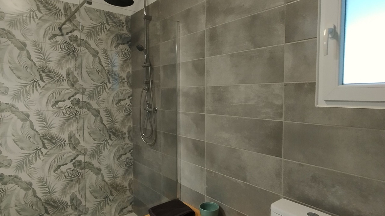 Photo of Bathroom in Felines-Minervois