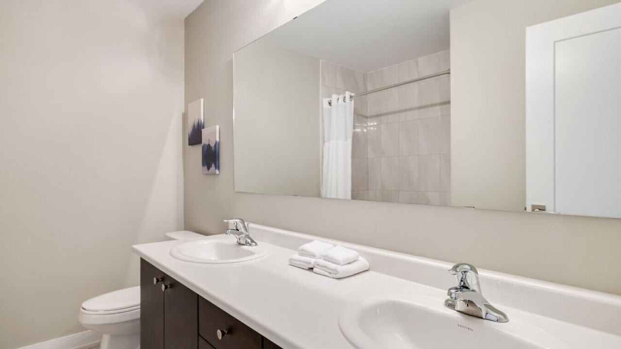 Photo of Bathroom in The Blue Mountains