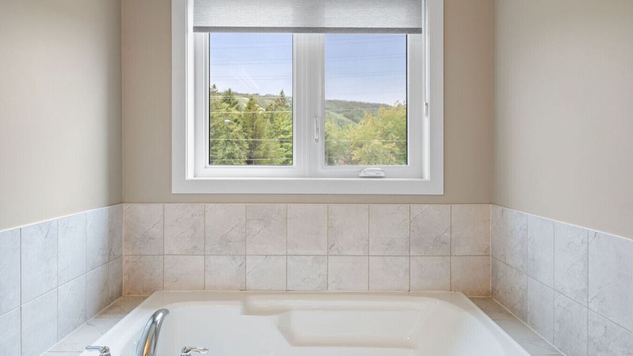 Photo of Bathroom in The Blue Mountains