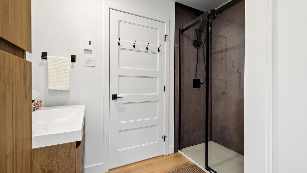 Photo of Bathroom in Gracefield