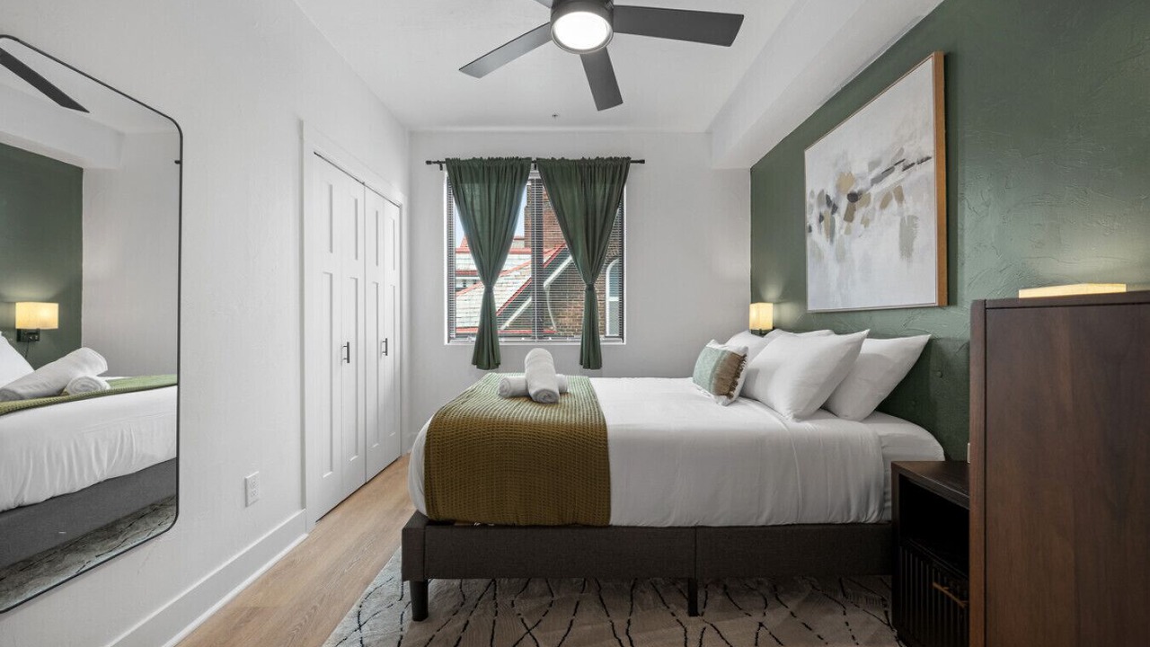 Photo of Bedroom in Shadyside
