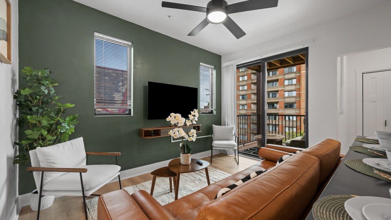 Photo of Livingroom in Shadyside