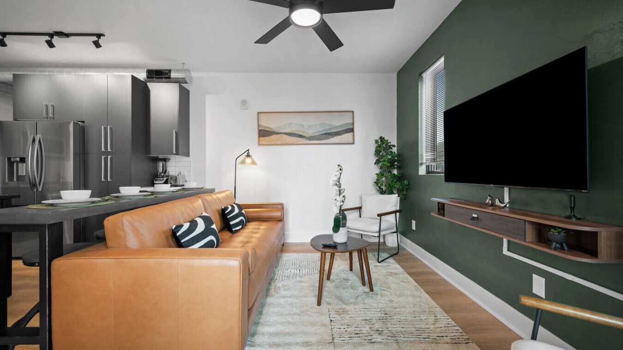 Photo of Livingroom in Shadyside
