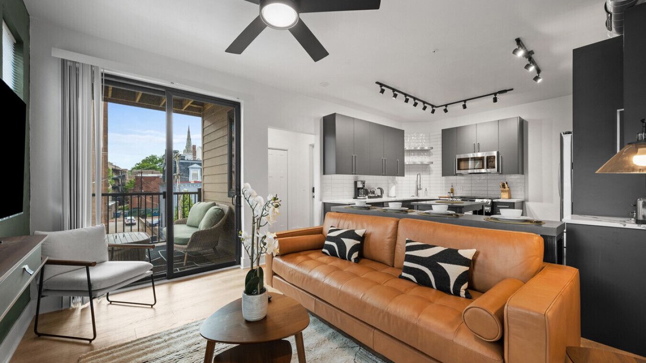 Photo of Livingroom in Shadyside