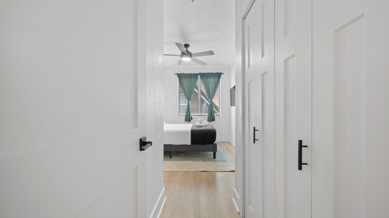 Photo of Bedroom in Shadyside