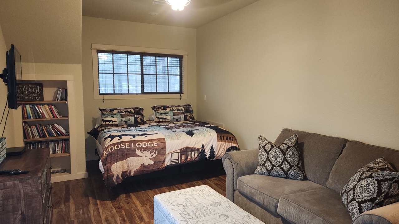 Photo of Bedroom in Eureka Springs