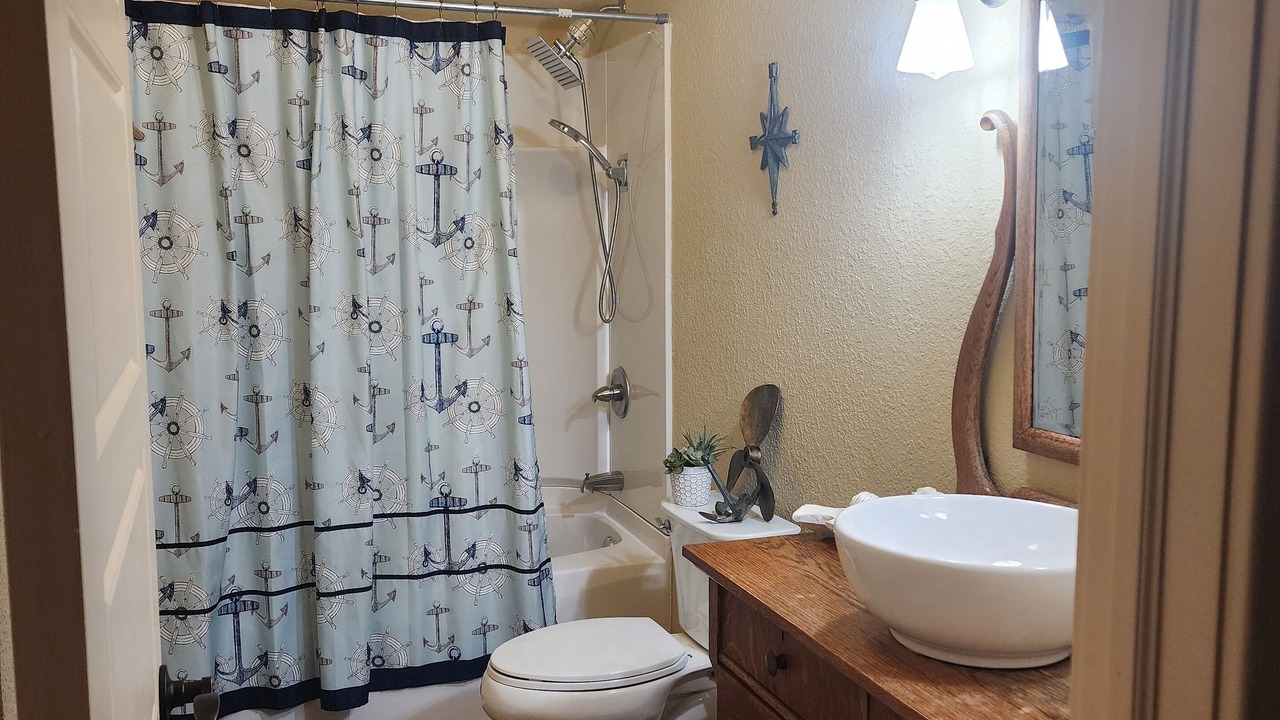 Photo of Bathroom in Eureka Springs