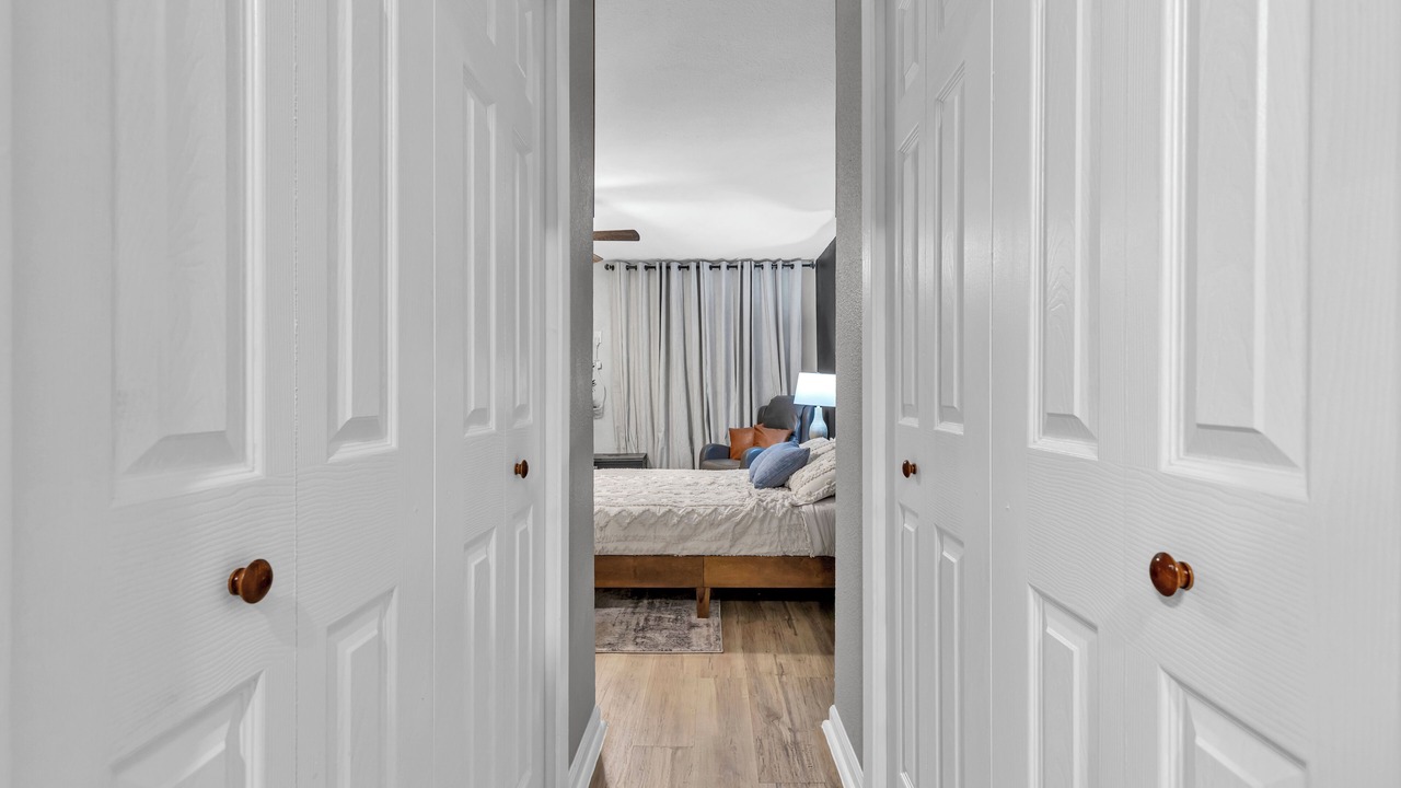 Photo of Bedroom in Greenway Plaza-Upper Kirby