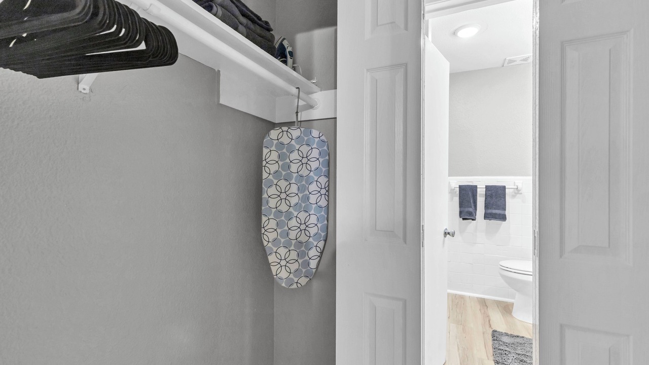 Photo of Bathroom in Greenway Plaza-Upper Kirby