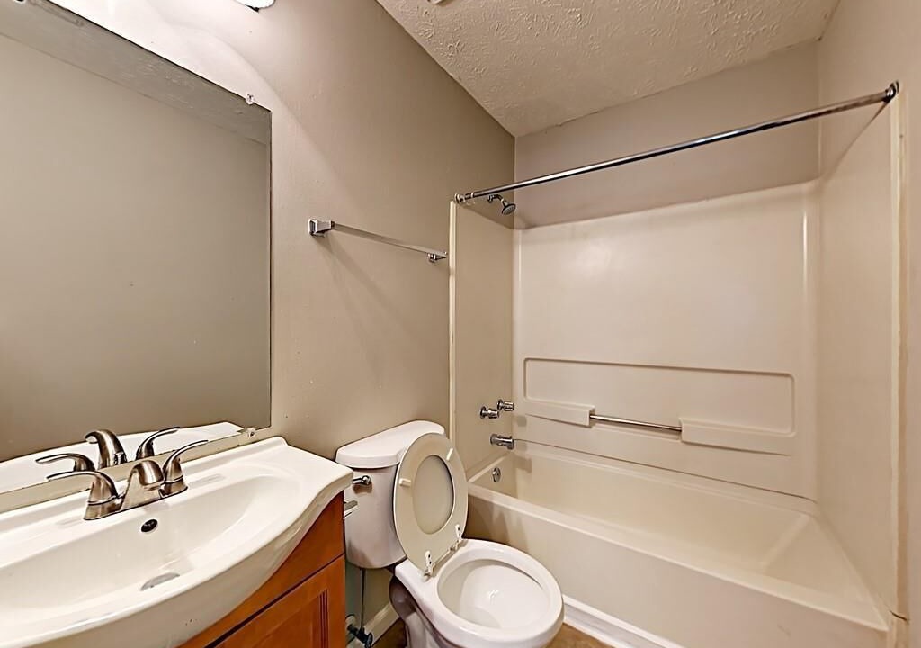 Photo of Bathroom in Gresham Park