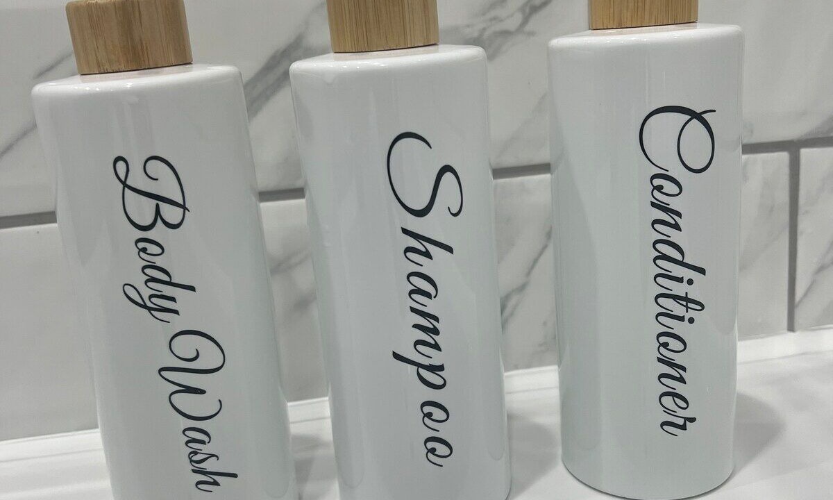 Photo of Bathroom in Wainscot