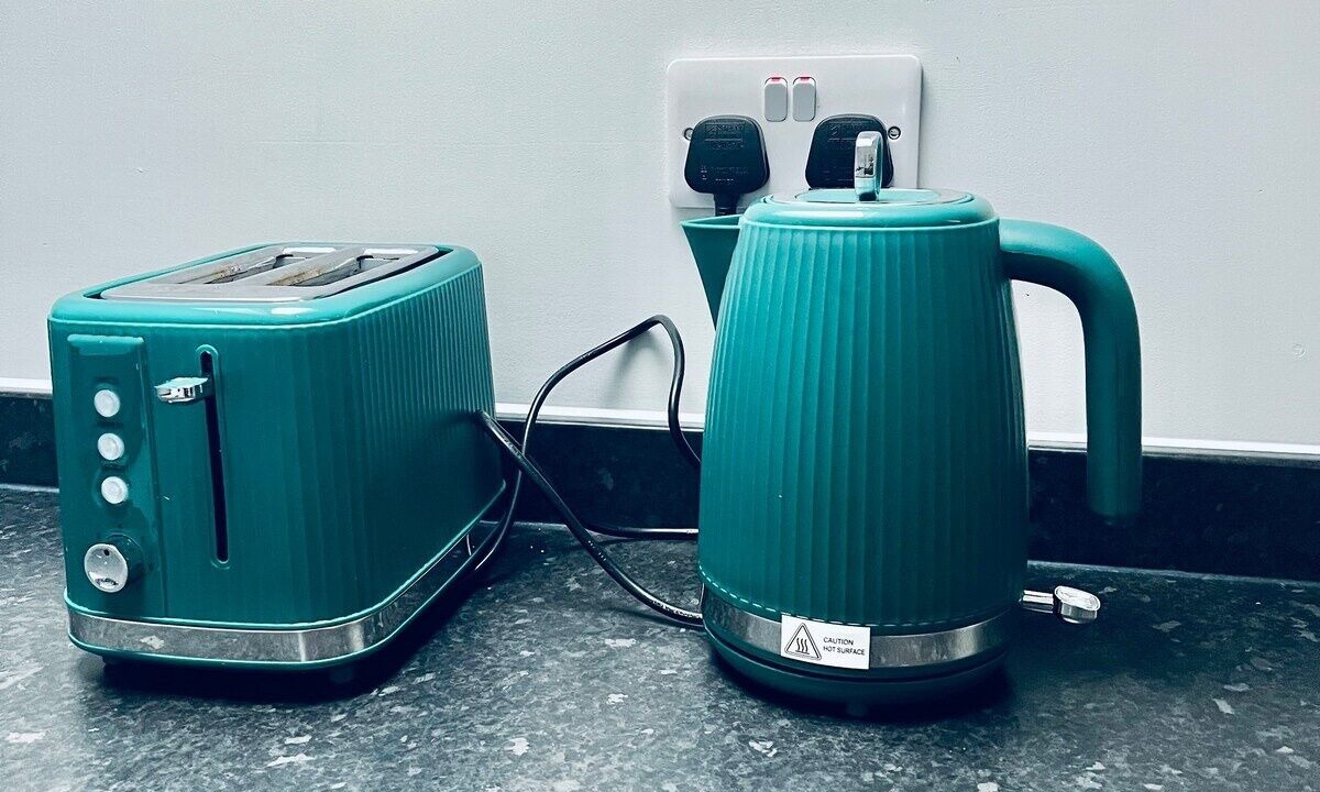 Photo of Others in Wainscot