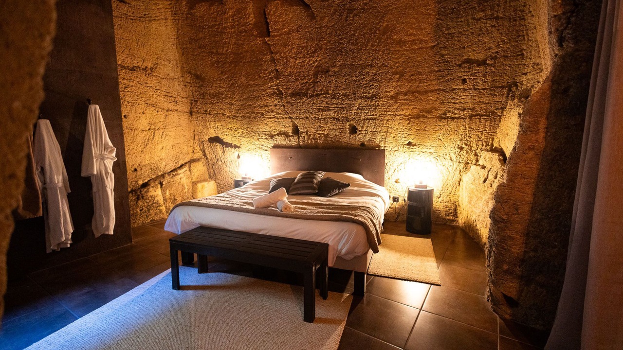 Photo of Bedroom in Doue-la-Fontaine