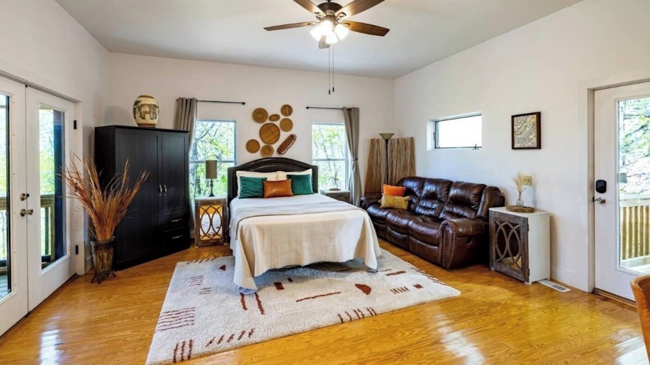 Photo of Bedroom in Valley Head