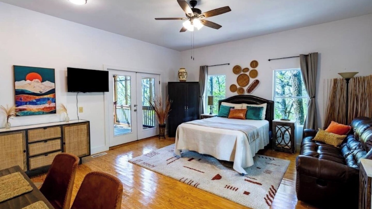 Photo of Bedroom in Valley Head