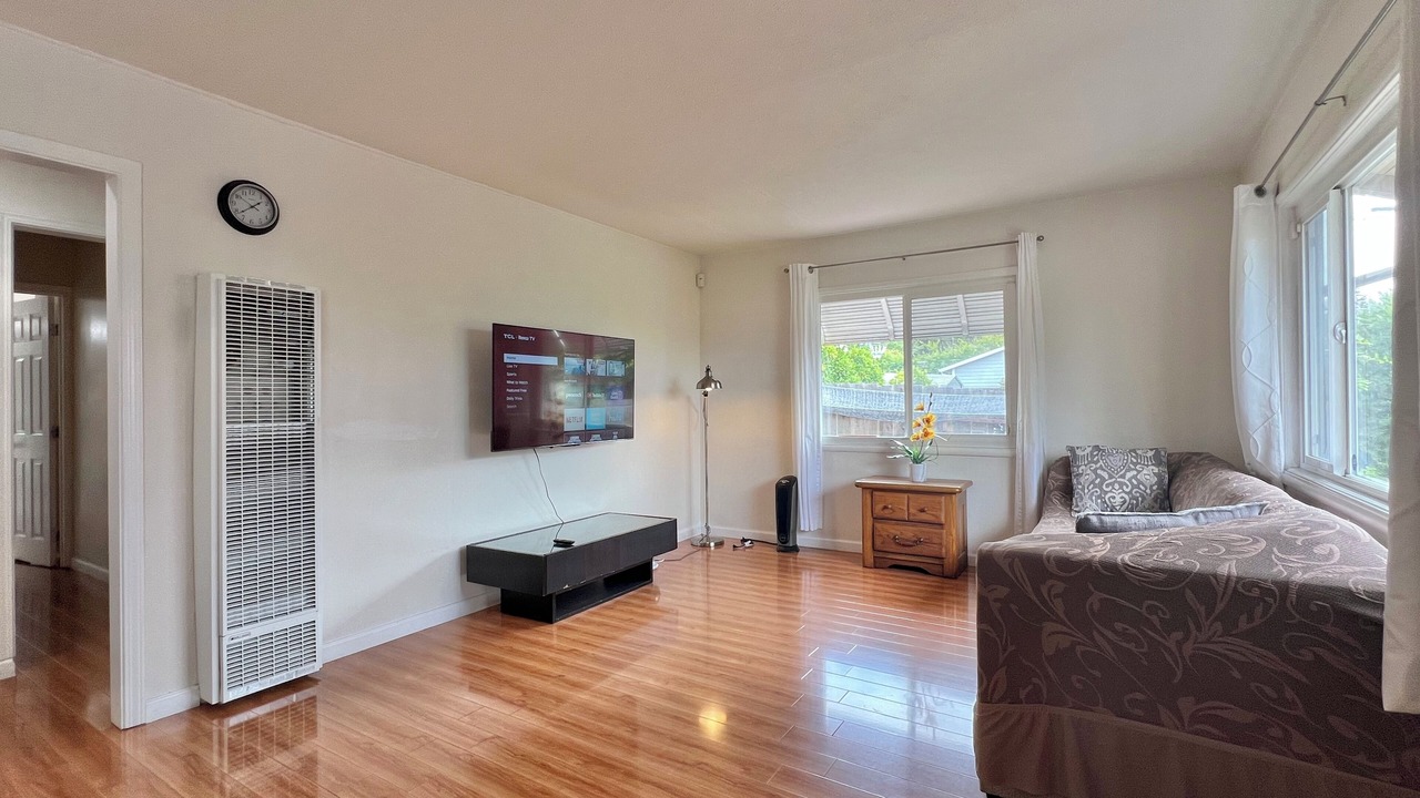 Photo of Livingroom in Castro Valley