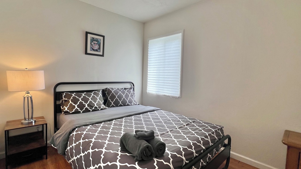 Photo of Bedroom in Castro Valley