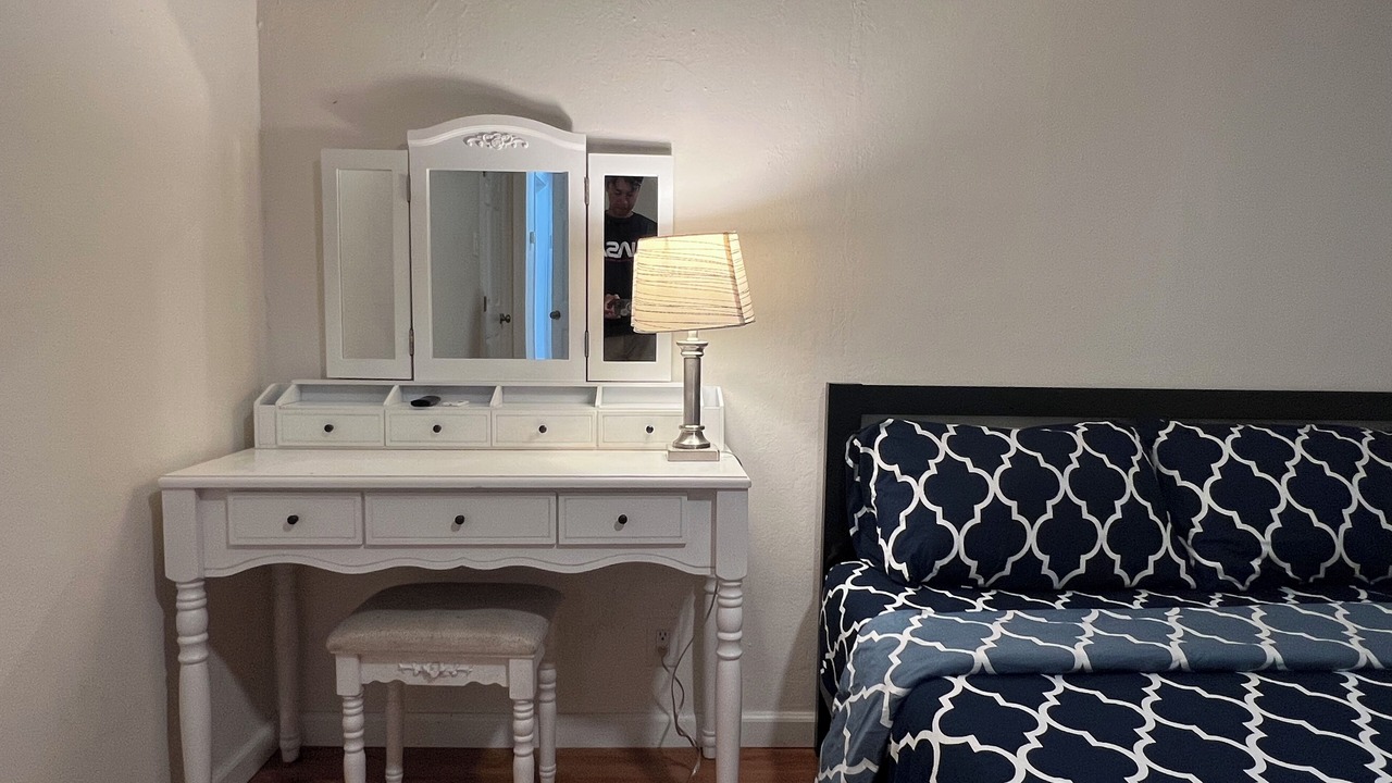 Photo of Bedroom in Castro Valley