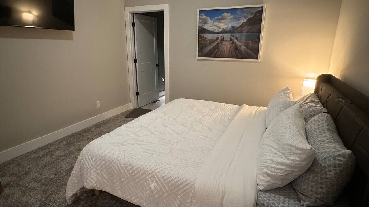 Photo of Bedroom in Brook Creek