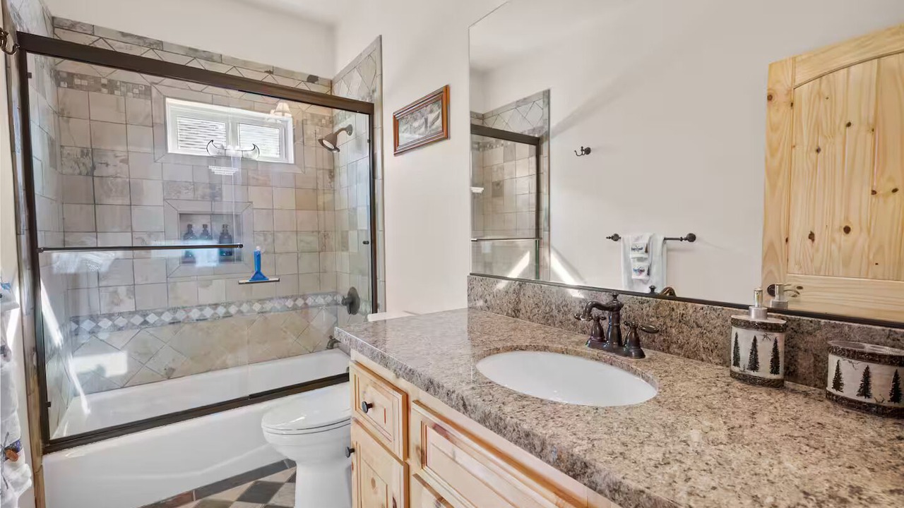 Photo of Bathroom in Eagle Mountain Estates