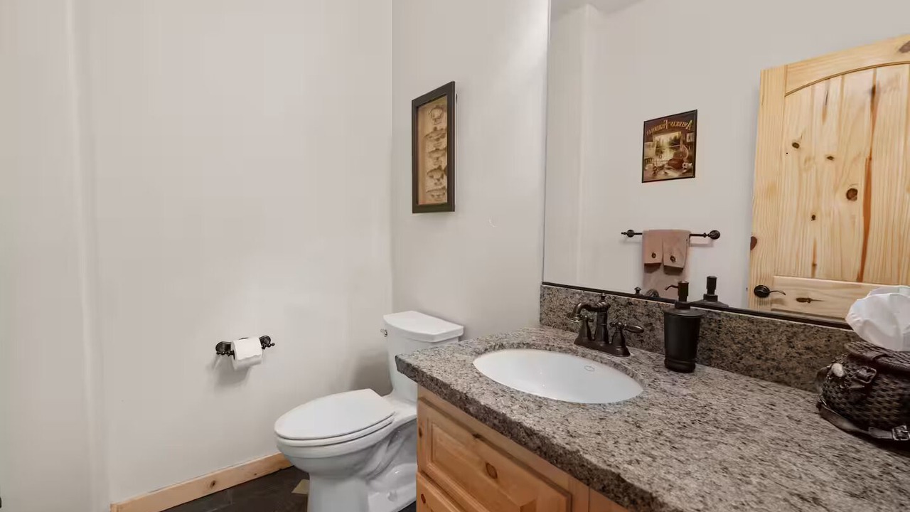 Photo of Bathroom in Eagle Mountain Estates