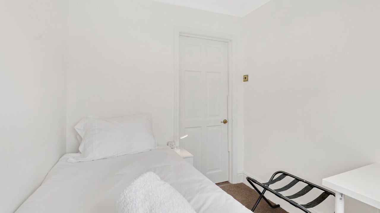 Photo of Bedroom in Westoe