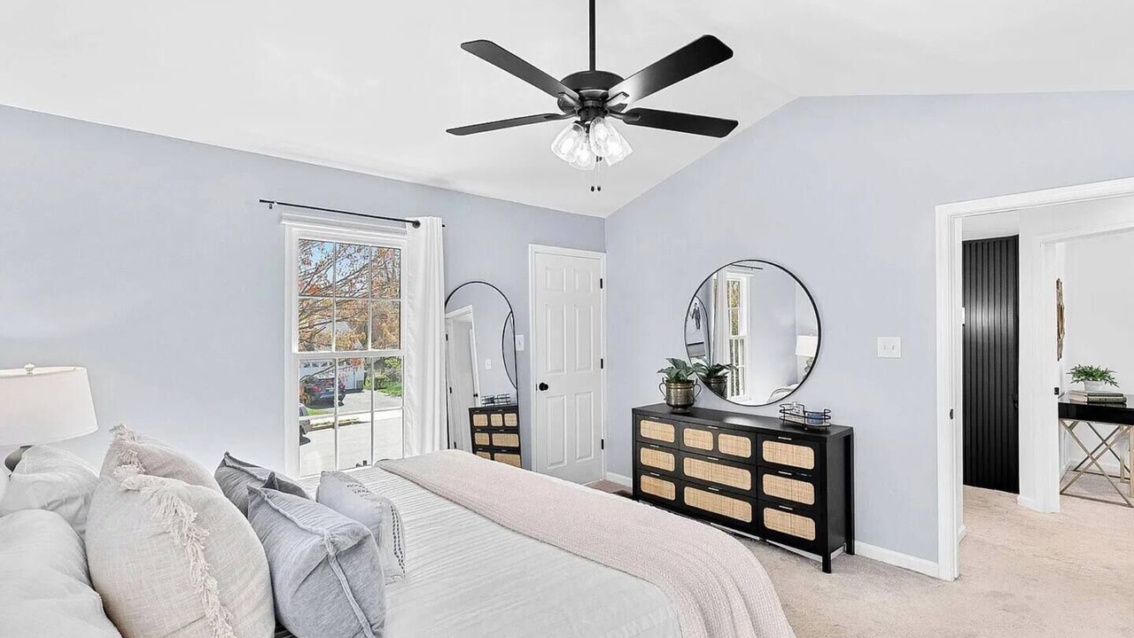 Photo of Bedroom in Brambleton