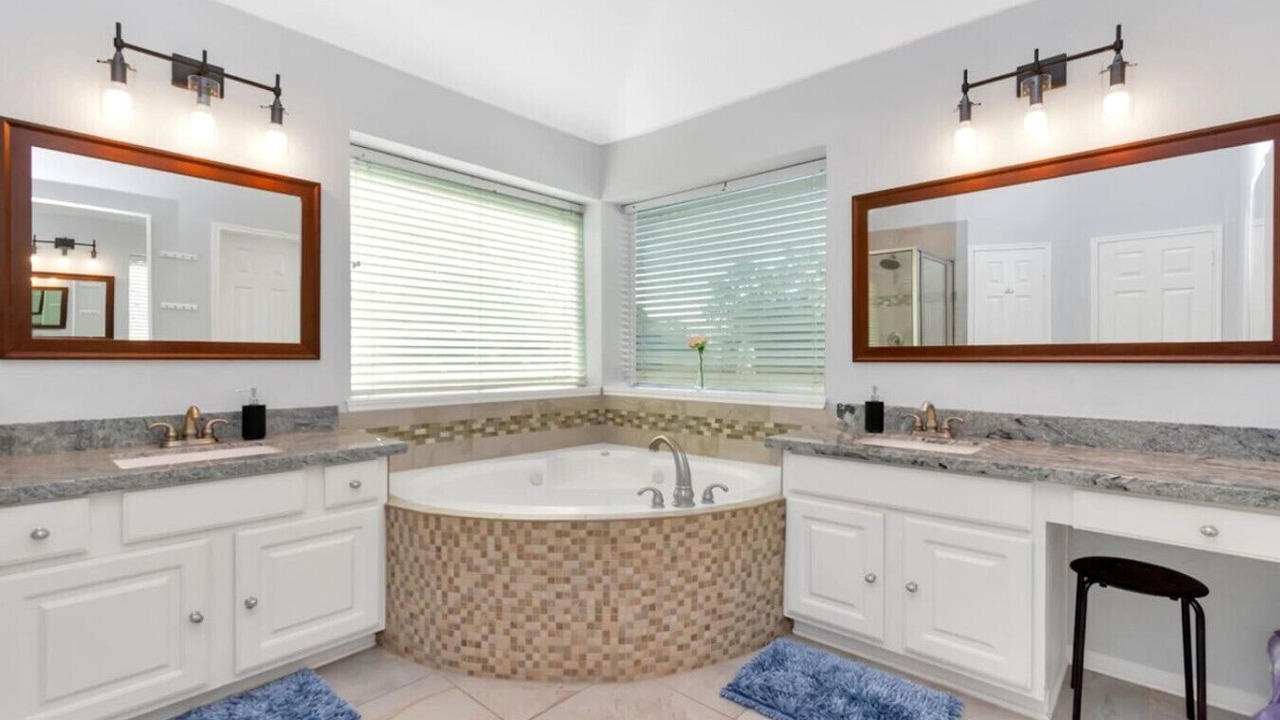 Photo of Bathroom in Barker