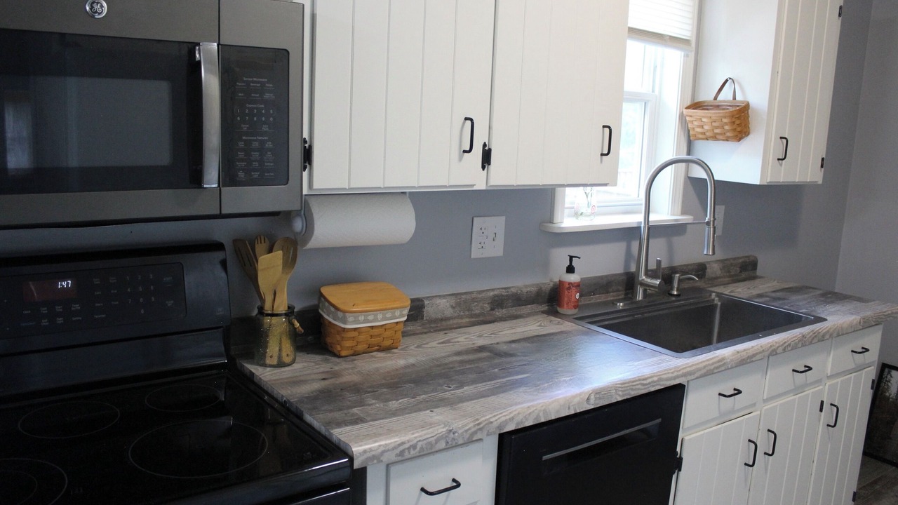 Photo of Kitchen in St. Robert